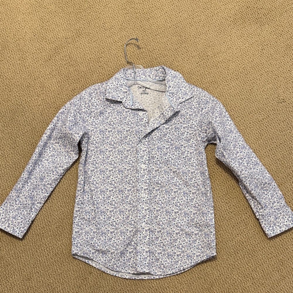 Cat & Jack Blue Floral Button Down Shirt - size 6/7